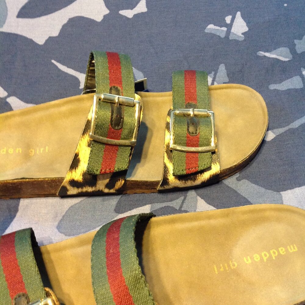 NEW Madden Girl Branndi Leopard Striped Buckle Slide Sandals 10 - Picture 2 of 6